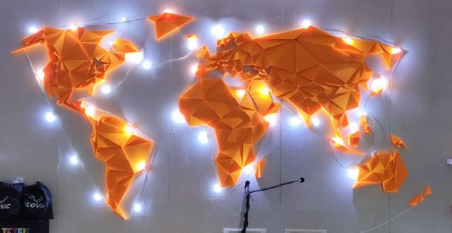 World Mappy with Lights